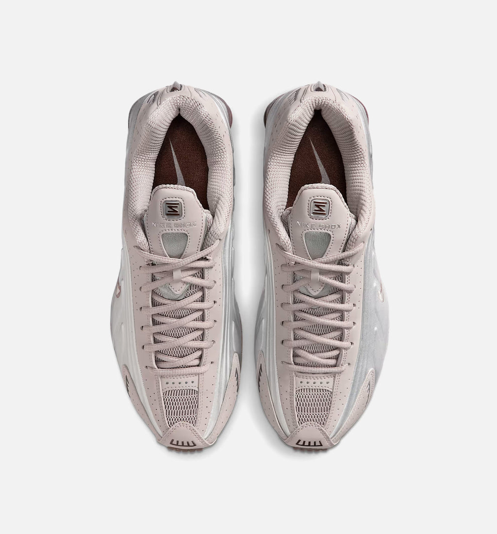 Shox R4 Cave Stone | Men's Lifestyle Shoe | Cave Stone/College Grey/Baroque Brown