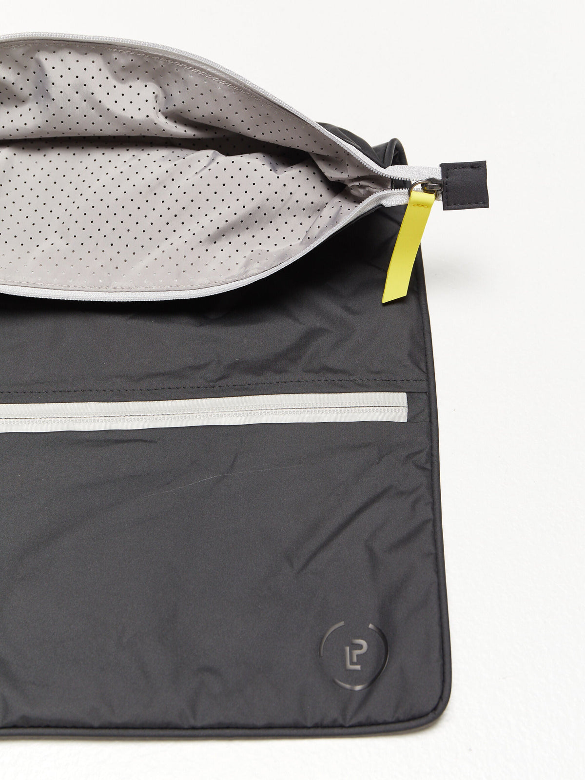 DOUBLE POCKET SWEATBAG
