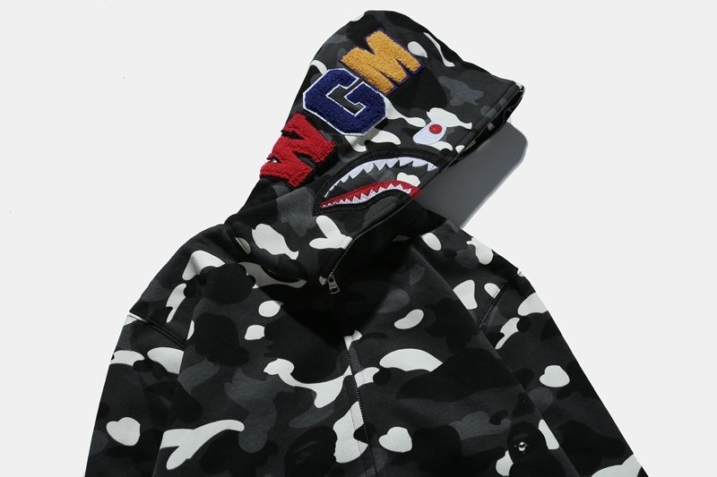 BAPE WGM Shark Camo Zip Hoodie - Black/White